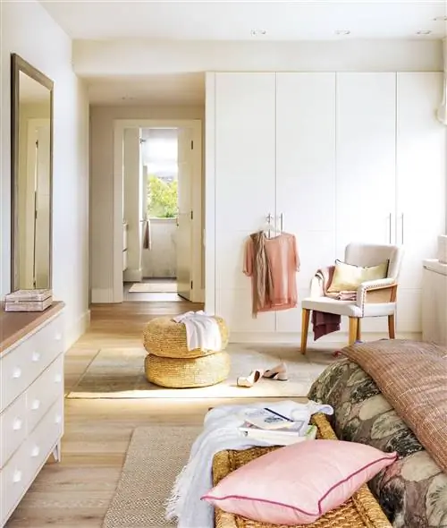 спальня со шкафом для подготовки одежды 00489085