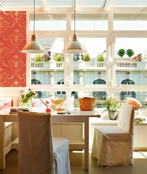 помещение для крупного рогатого скота с террасным ограждением