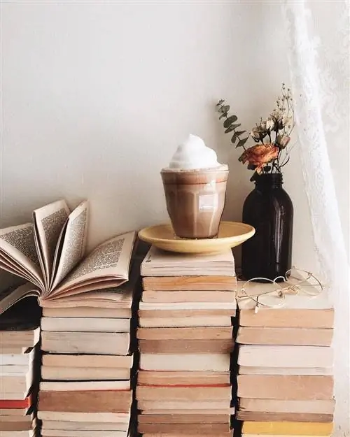 Старые книги