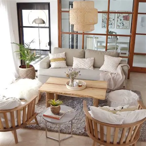 Гостиная в доме Росио Аменгуаль