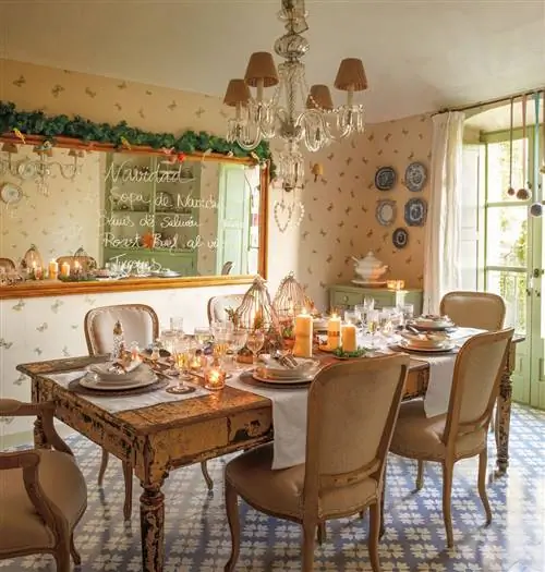 Рождественская столовая в английском стиле.