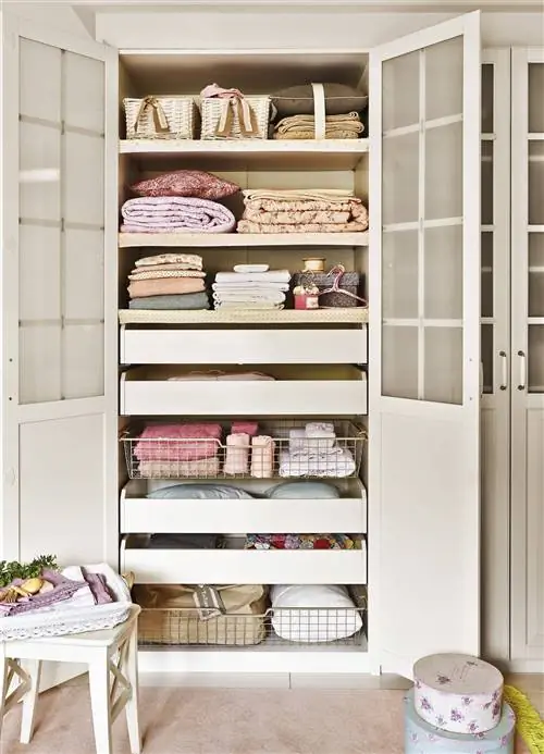 открытый шкаф для домашней одежды 00404249