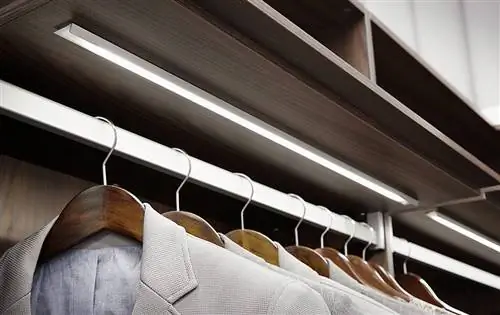 светодиодная лента для освещения шкафа-j.webp