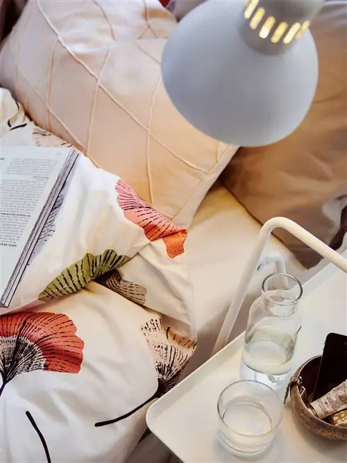 Деталь спальни ikea2