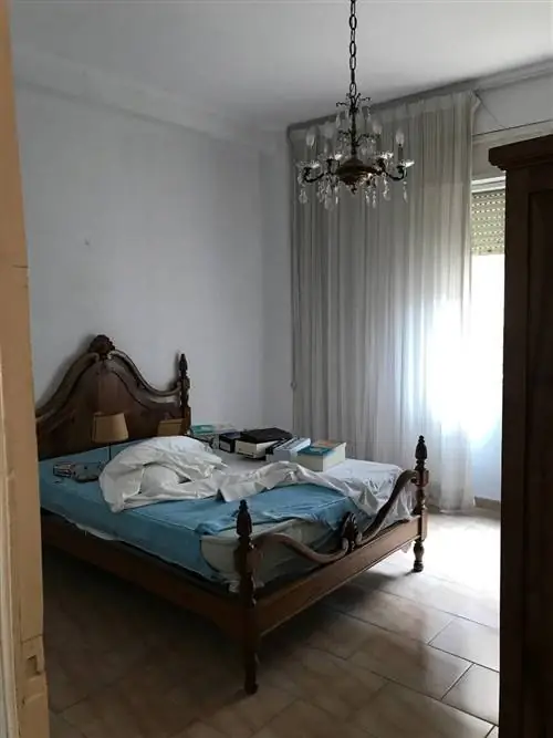 перед спальней