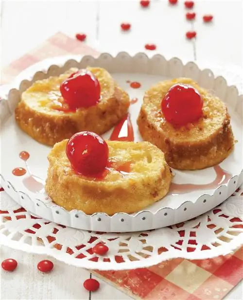 Ванильный французский тост с вишней