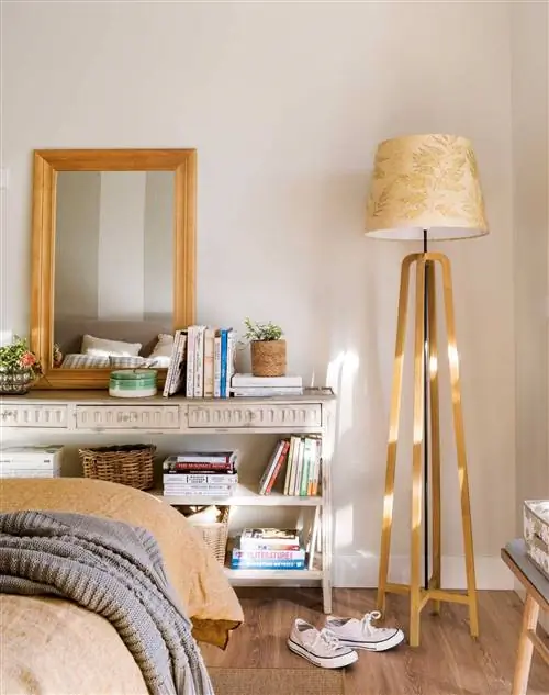 спальня-зеркало-над-консолью 00517099