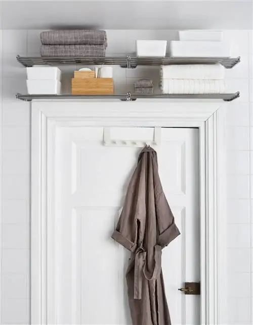 полки-над-дверью-ванная-Ikea
