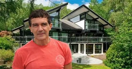 Антонио Бандерас продает свой впечатляющий сборный дом площадью 500 м2 в Англии