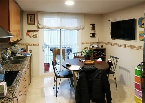 перед кухней перед кухней