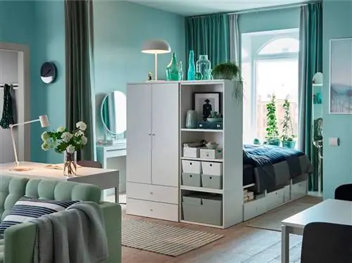 светло-зеленая-спальня-с-гостиной-из-Ikea