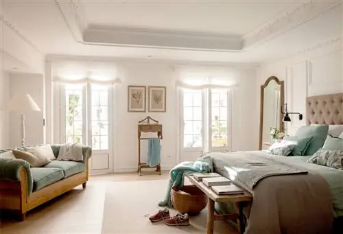 Классическая спальня с диваном 00507000 O