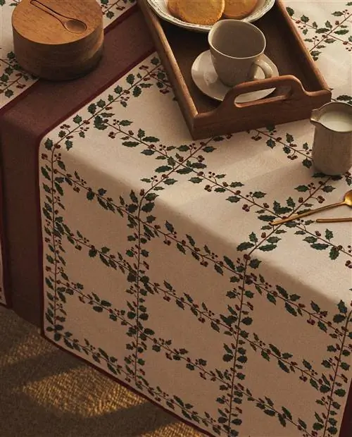 Рождественский бегун из омелы Zara Home Рождественский бегун из омелы Zara Home