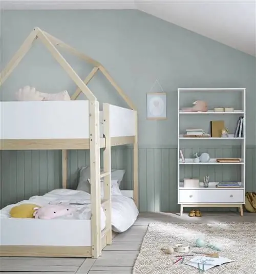 Двухцветная детская двухъярусная кровать-домик от Maisons du Monde Двухцветная детская двухъярусная кровать-домик от Maisons du Monde