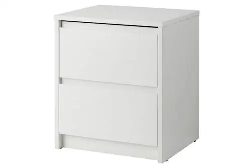 Прикроватная тумбочка White Home Series с 2 ящиками от Leroy Merlin Прикроватная тумбочка White Home Series с 2 ящиками от Leroy Merlin