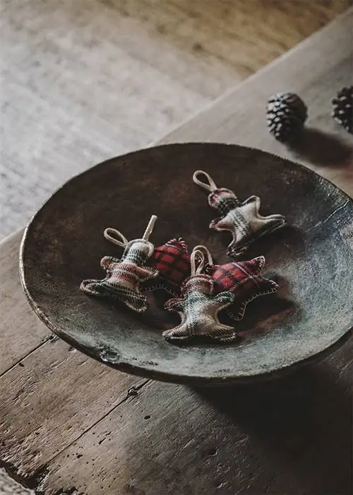 Новогоднее украшение для кукол Манго Хаус