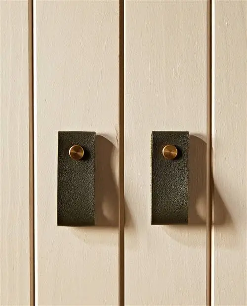 Пуховик Zara Home с эффектом кожи. Пуховик Zara Home с эффектом кожи.