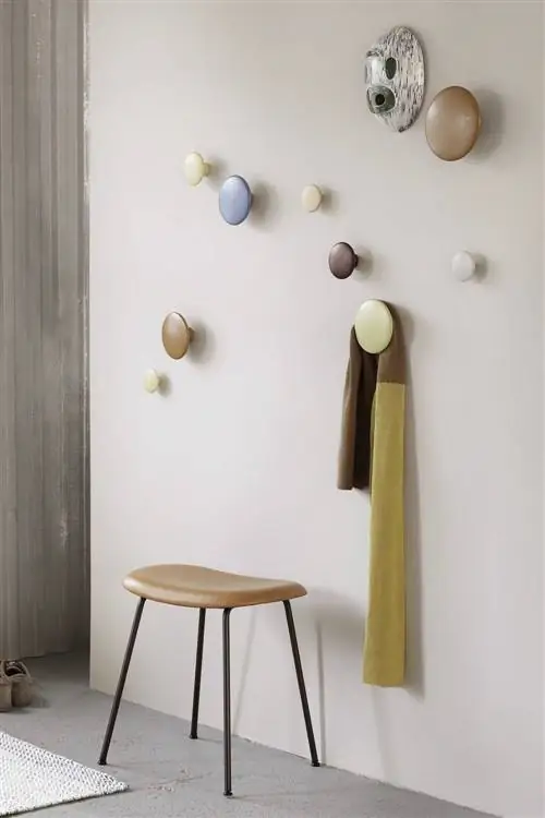 Красочная вешалка The Dots Muuto Красочная вешалка The Dots Muuto