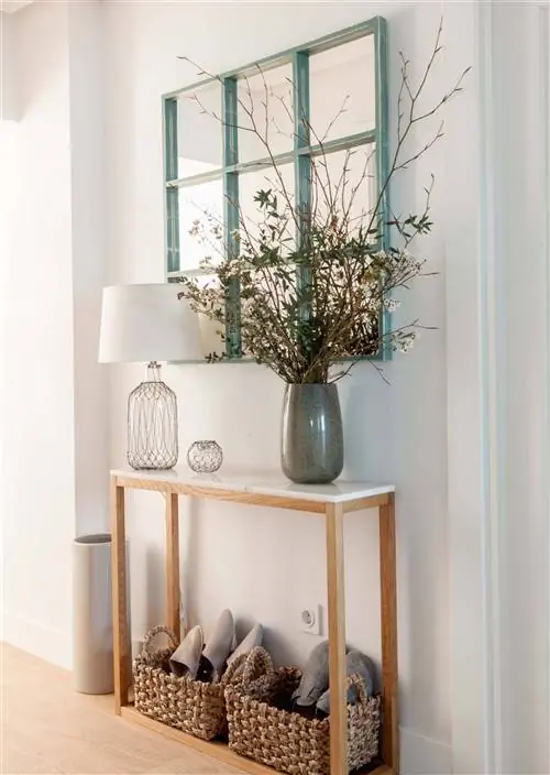 Идеи Натальи Зубизарреты для оформления маленького зала.