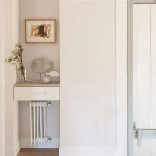 Идеи Натальи Зубизарреты для оформления маленького зала.