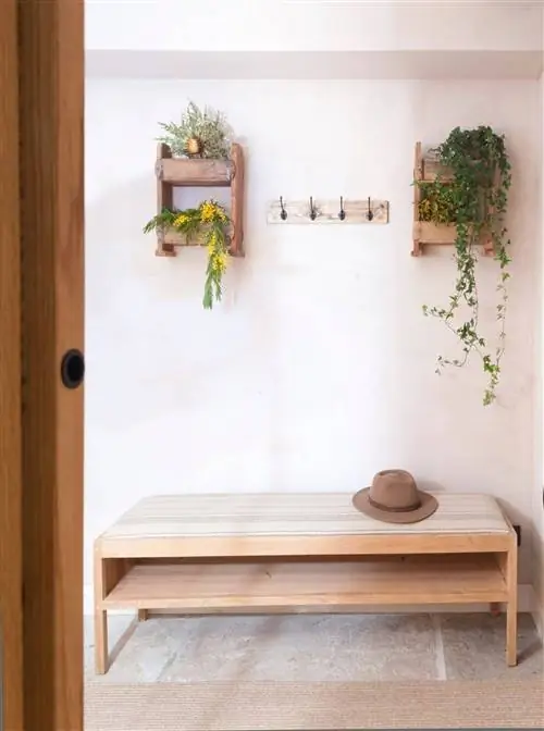 Идеи Натальи Зубизарреты для оформления маленького зала.