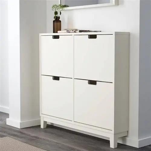 Полка для обуви IKEA Stall для узких прихожих белого цвета. Полка для обуви IKEA Stall для узких прихожих белого цвета.