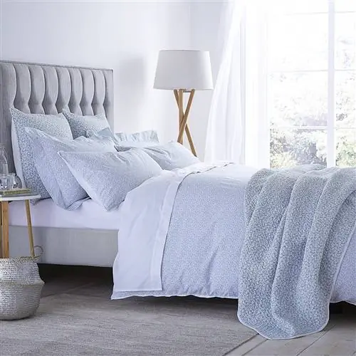 Пододеяльник с подушками в Amazon Outlet. Пододеяльник с подушками в Amazon Outlet.