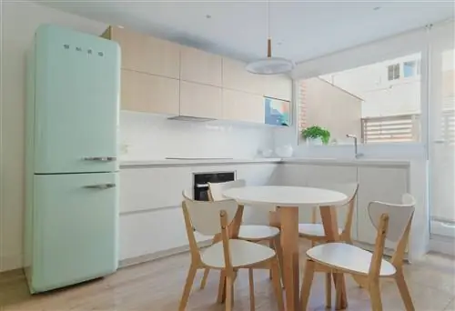 Кухня пентхауса в центре Гранады, проект Айноа Руиса де Моралеса от ARAD Estudio. Кухня пентхауса в центре Гранады, проект Айноа Руиса де Моралеса от ARAD Estudio.