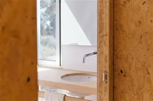 Ванная комната и краны Tiny Home в Куэнке Ванная комната и краны Tiny Home в Куэнке