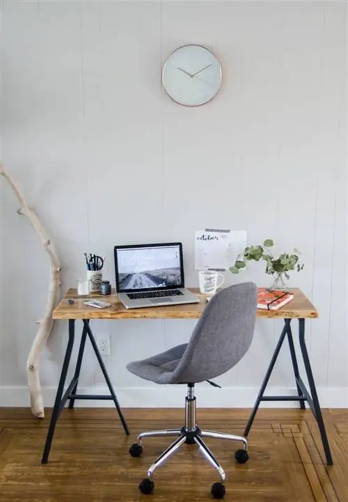 Взломан стол из ИКЕА, фото с Pinterest Взломан стол из ИКЕА, фото с Pinterest