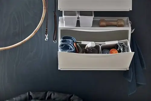 использует полку для обуви trones шкаф ikea