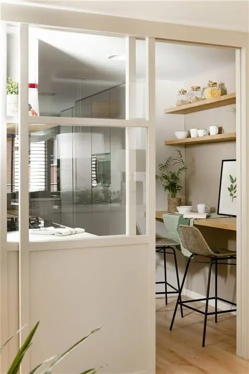 небольшой офис с раздвижной дверью 00521335