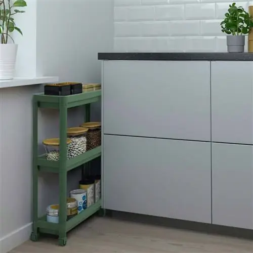 идеи-маленькие-и-узкие-кухни-IKEA_VESKEN_PE825004-j.webp