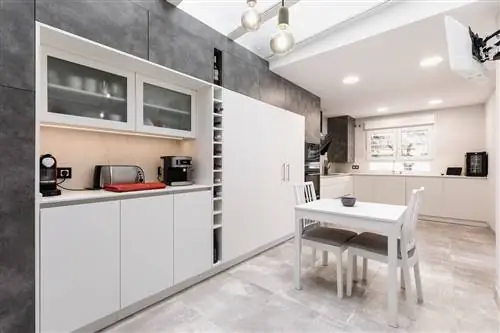 Кухня Роберто Леаля, сделанная Grupo Bono