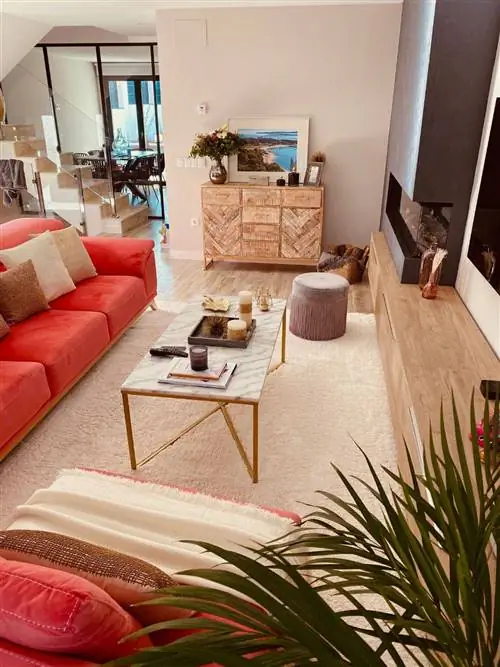 гостиная диван коралловый beatriz rivas