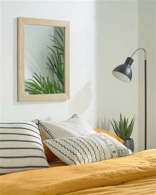 Зеркало Wiany с натуральной рамой от Kave Home