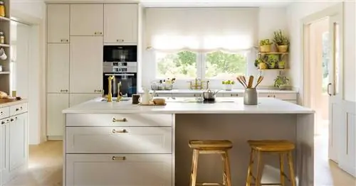 Как выбрать фасад кухонного шкафа: гладкий, филенчатый или реечный