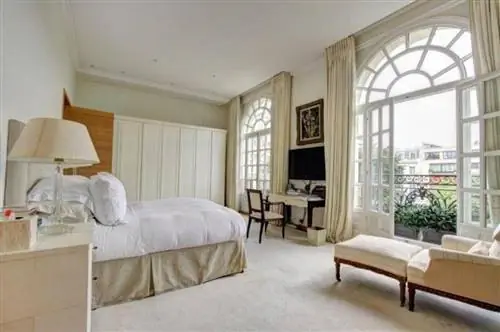 Люкс слева от Парижа Pia Capdevila Дизайн интерьера