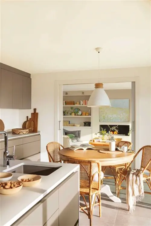 Как объединить кухню, гостиную и столовую в одном пространстве.