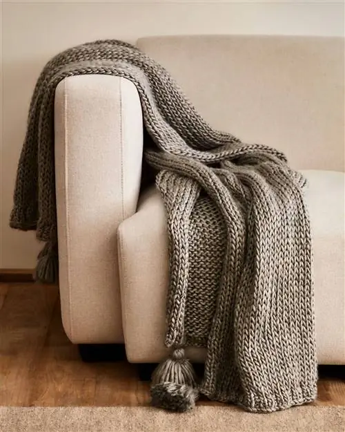 Kave Home Шерстяной плед с кисточками Kave Home Шерстяной плед с кисточками