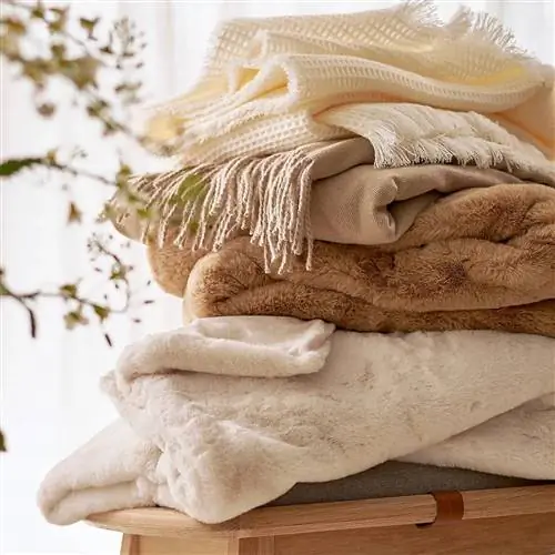 плед La Redoute из искусственной кожи плед La Redoute из искусственной кожи