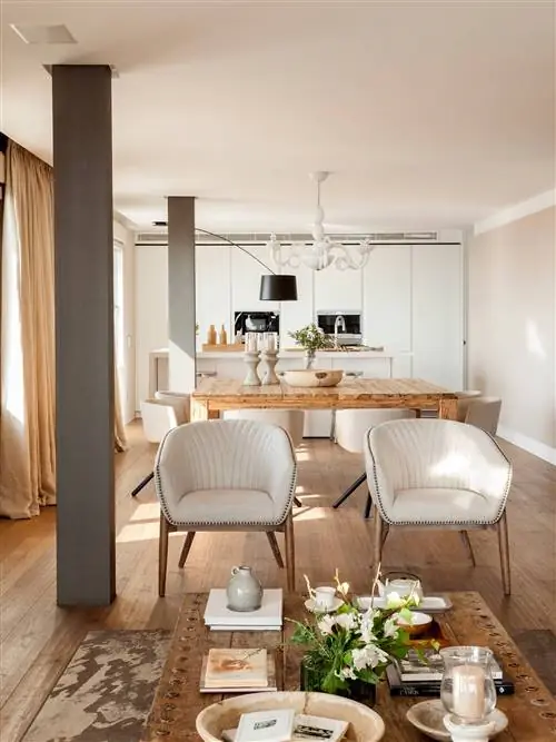 Гостиная с открытой кухней.