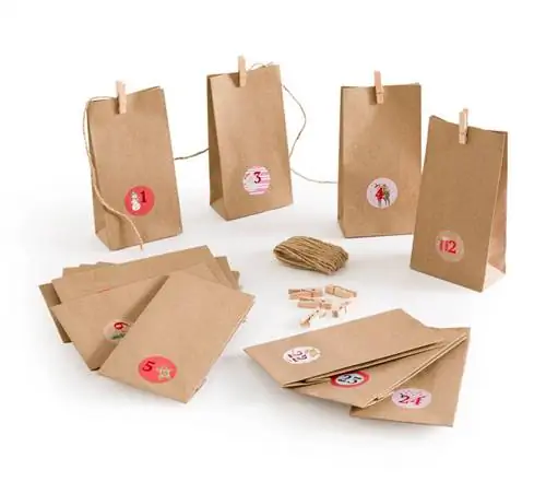 Адвент-календарь с конвертами от La Redoute.