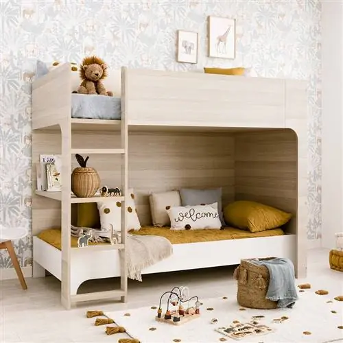 Двухъярусная кровать Obrie от Kenay Home.