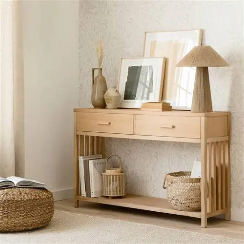 Консоль Riben от Kenay Home.