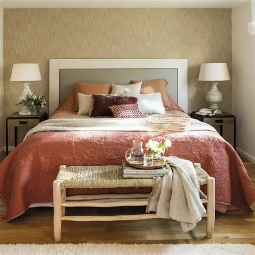 Спальня, оформленная дизайнером интерьеров Асун Анто