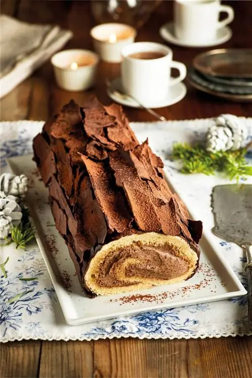 Туловище мусса с шоколадом.