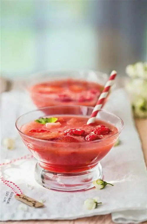 Июньская сезонная кухня: рецепт арбузного супа.