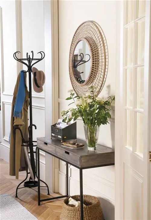 Стили зала: индустриальный.