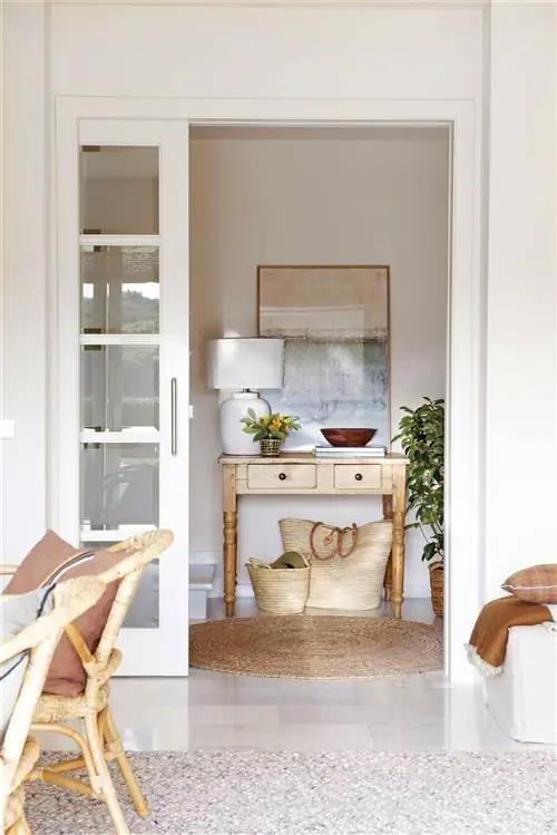 Стили зала: натуральный.